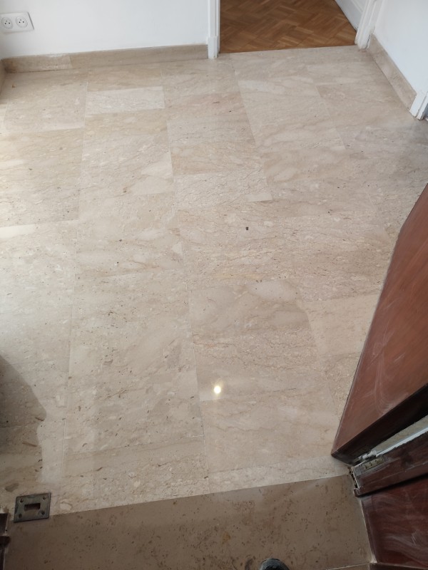 Ponçage de Marbre chez un particulier à Sète 