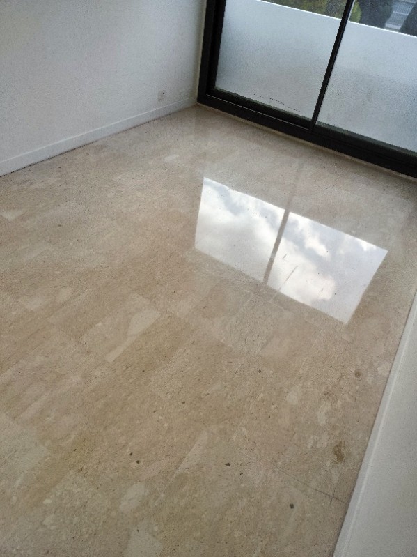 Ponçage de Marbre chez un particulier à Sète 