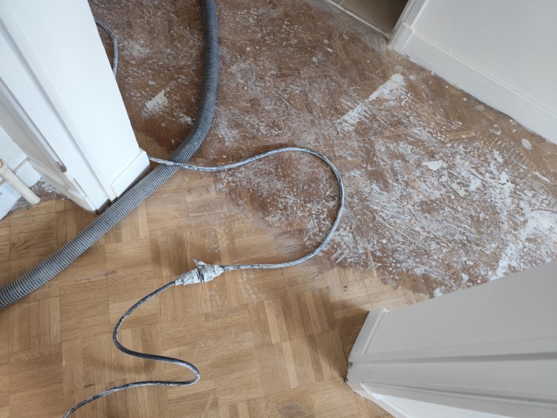 Rénovation d'un Parquet Ancien pose mosaïque à Marseille dans le 8e arrondissement dans les Bouches du Rhône 