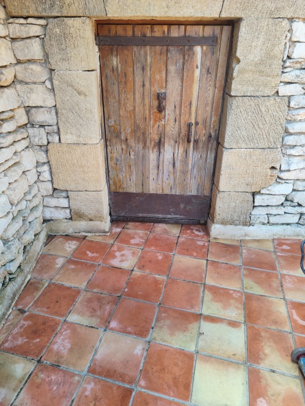 Rénovation Terrasse en Terres Cuites au Tholonet dans le Pays d'Aix en Provence 