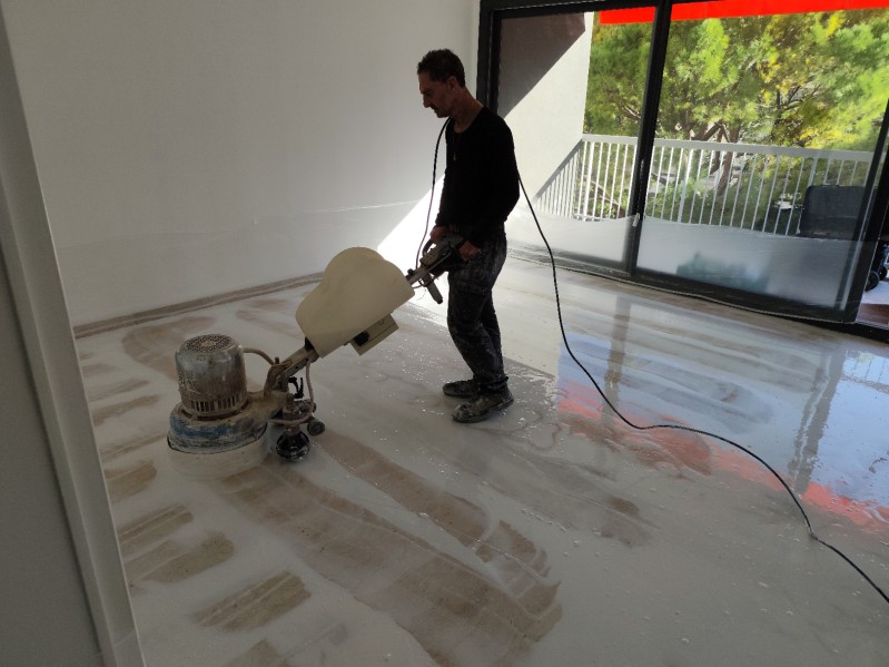 Ponçage de Marbre chez un particulier à Sète 