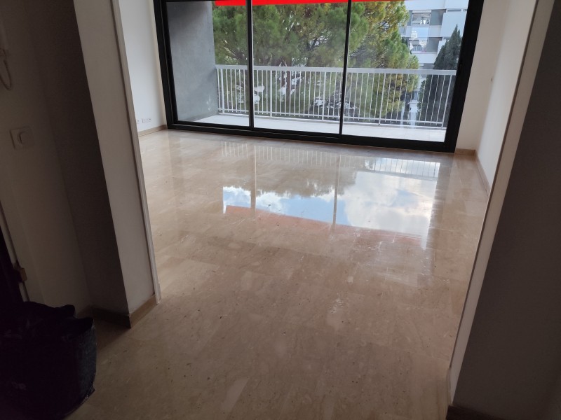 Ponçage de Marbre chez un particulier à Sète 