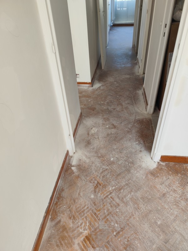 Rénovation d'un Parquet en chêne à Marseille 8em arrondissement dans les Bouches du Rhône