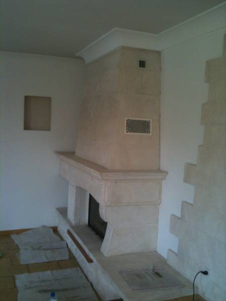 Restauration de monument en pierre aux Alpilles proche des beaux de Provence